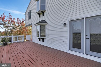 626 Knightsbridge Dr, Hagerstown, MD 21740 - photo 2