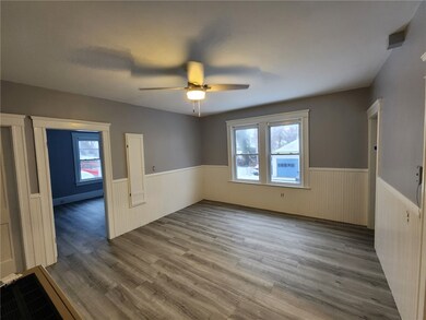 505 Grove St unit 1R, Woonsocket, RI 02895 - photo 3