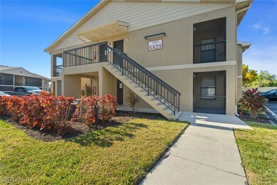 5325 Summerlin Rd unit 2509, Fort Myers, FL 33919 - photo 2