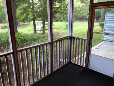 7910 Parklane Ct Screened Porch 4