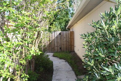 5199 Acre Estates Dr, Jacksonville, FL 32210 - photo 3