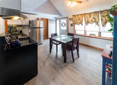 84 Birch Cir, Campton, NH 03223 - photo 2