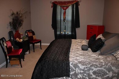 318 Forest Ridge Dr, Mount Washington, KY 40047 - photo 4