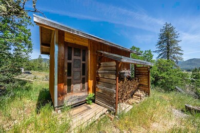 12726 Water Gap Rd, Williams, OR 97544 - photo 6