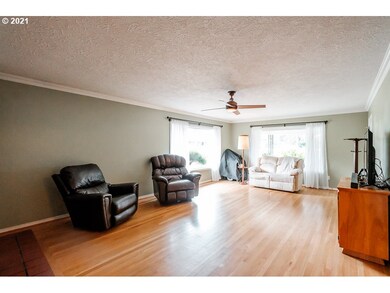 356 NE 10th Ave, Canby, OR 97013 - photo 7