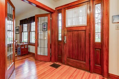 420 Brevoort Rd, Columbus, OH 43214 - photo 4