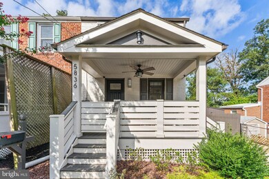 5836 Edgehill Dr, Alexandria, VA 22303 - photo 3