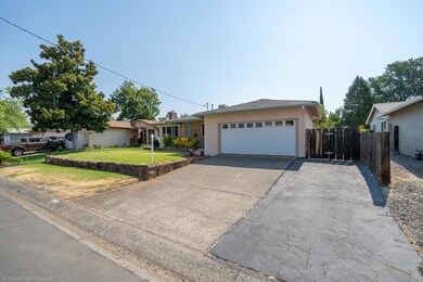 2845 Regal Ave, Redding, CA 96002 - photo 4