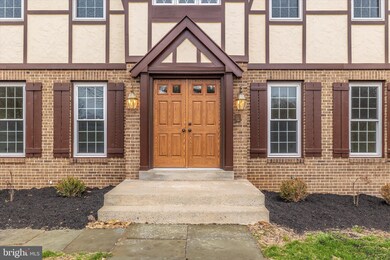 22125 Creekview Dr, Gaithersburg, MD 20882 - photo 4