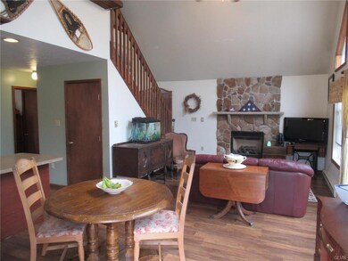 42 Teaberry Ln, Jim Thorpe, PA 18229 - photo 4