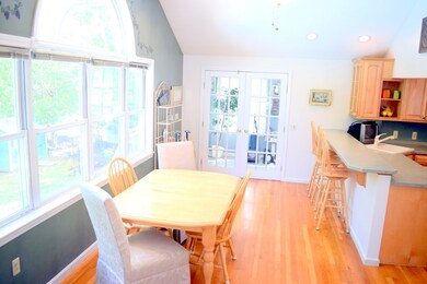 34 Oak Hill Rd, East Weymouth, MA 02189 - photo 4