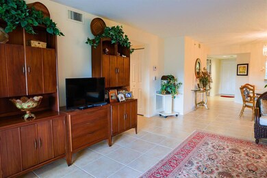 12560 Majesty Cir 405 Boynton-large-008-