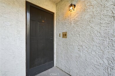 15511 Sherman Way unit 19, Van Nuys, CA 91406 - photo 3
