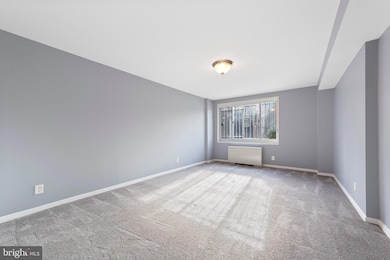 Park Sutton Condominiums, Silver Spring, MD 20910 - photo 7