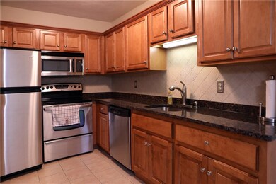 400 New River Rd unit 508, Manville, RI 02838 - photo 6