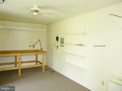 9848 Pleasant View Dr, New Market, VA 22844 - photo 7