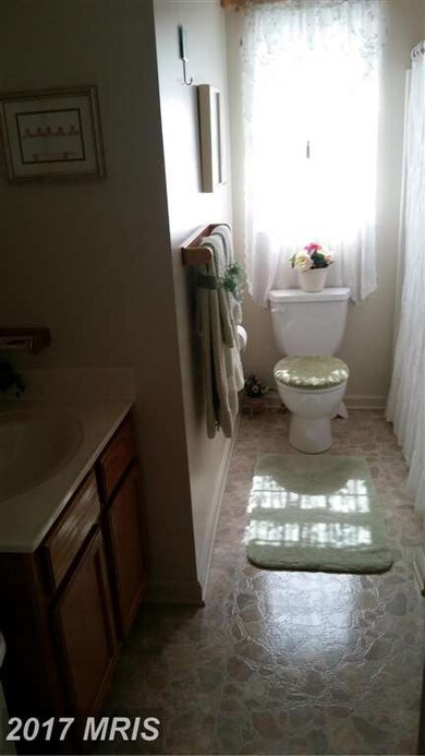 804 E D St, Brunswick, MD 21716 - photo 3