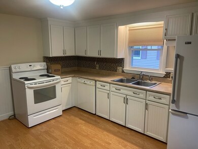 24 Pinedale Ave unit 2, Methuen, MA 01844 - photo 3