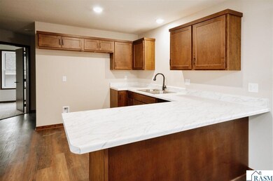 2113 Lunden St, Saint Peter, MN 56082 - photo 7