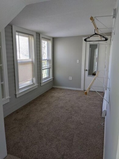 59 Oak St unit B, Milford, NH 03055 - photo 5