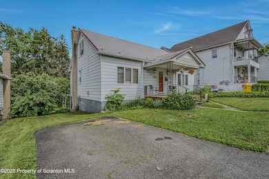 723 Chestnut St, Eynon, PA 18403 - photo 7