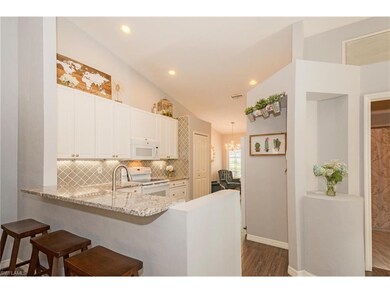 2015 appliances, attractive tile backsplash and gr