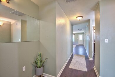 2537 Pennlyn Dr, Tallahassee, FL 32308 - photo 4