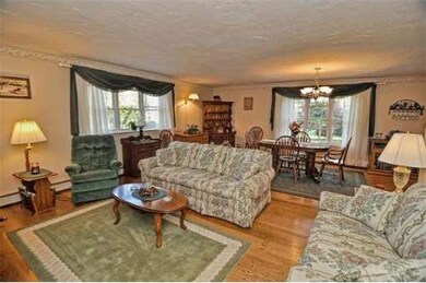 1060 Pond St, Franklin, MA 02038 - photo 7