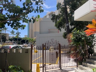 The Kalia unit 1207B, Honolulu, HI 96815 - photo 7