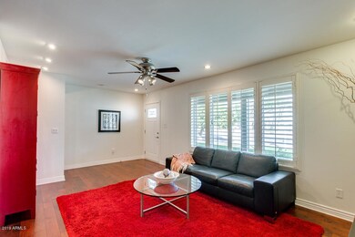 PLANTATION SHUTTERS