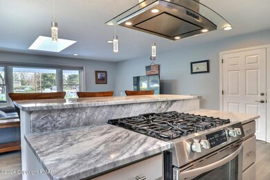 1613 N 5th St, Stroudsburg, PA 18360 - photo 7