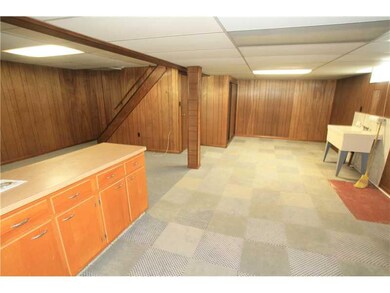 Basement/Game Room.