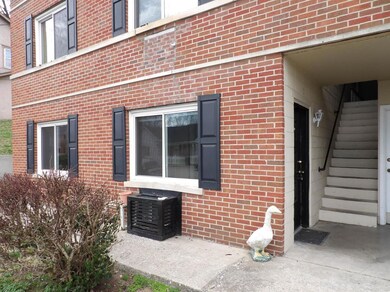 720 Woodland Ave unit 10, Frankfort, KY 40601 - photo 2