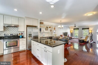 1321 Templeton Place, Rockville, MD 20852 - photo 3