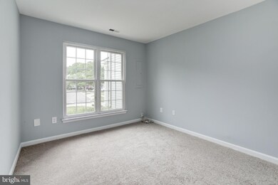 2218 Commissary Cir, Odenton, MD 21113 - photo 3