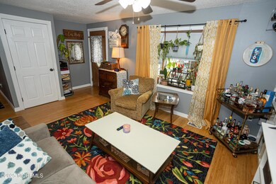 599 Keyport Ave, Keyport, NJ 07735 - photo 5