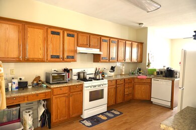 871 Havenshire Rd, Naperville, IL 60565 - photo 7