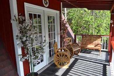 6x21 Covered Porch (Apartment)