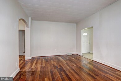 3004 Illinois Ave, Halethorpe, MD 21227 - photo 3