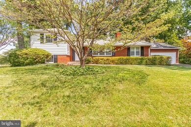 606 Abbott Ln, Falls Church, VA 22046 - photo 5