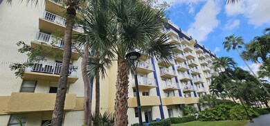 Yolanda Villas unit 120W, Miami, FL 33126 - photo 3