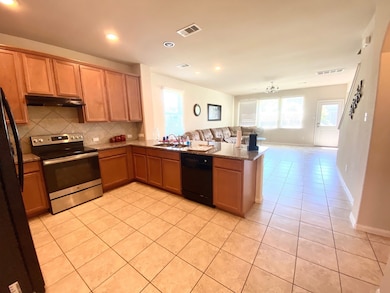 13922 Kenswick Key Ln, Houston, TX 77047 - photo 6