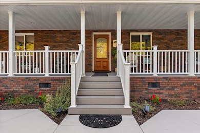 906 Burnt Gin Rd, Gaffney, SC 29340 - photo 2