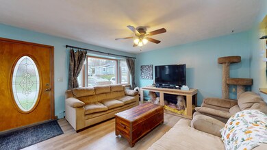 30-Allen-Ave-Apt-1-Lewiston-ME-04240-050