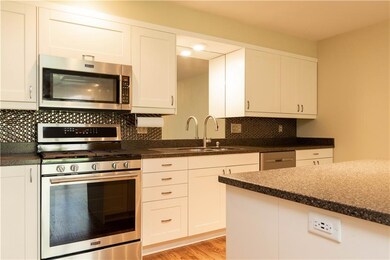 4815 Cedar Dr unit 61, West Des Moines, IA 50266 - photo 4