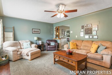7504 Belvue Ln, Jenison-16