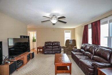 24 Blackberry Ln, Webster, NH 03303 - photo 5