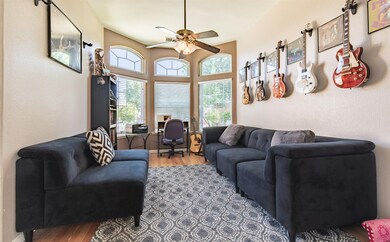 6583 E El Monte Way, Fresno, CA 93727 - photo 7