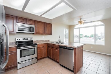 06_Kitchen-01