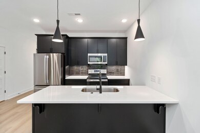 8 Dutch Dr, Clarksville, TN 37043 - photo 6